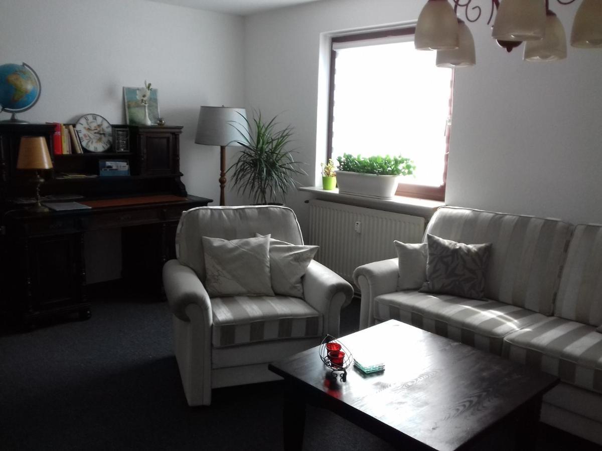 Ferienwohnung, Monteurwohnung Bis 6 Personen *
